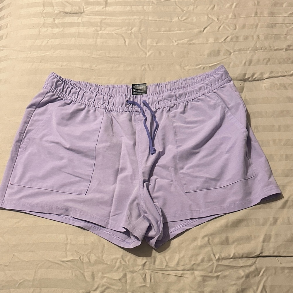 Huk Lavender Women's Athletic Shorts